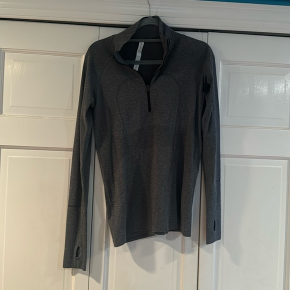 lululemon athletica Tops - Lululemon Grey Quarterzip
